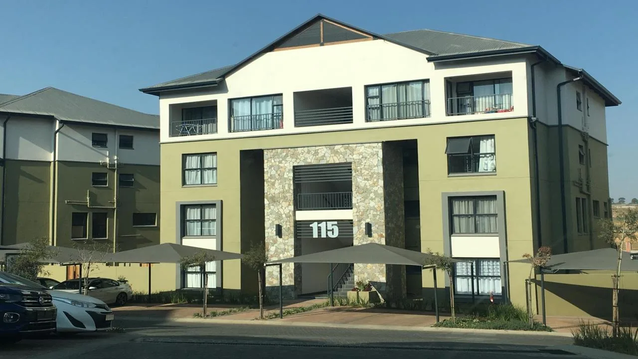2 Bedroom Apartment / flat to rent in Waterfall