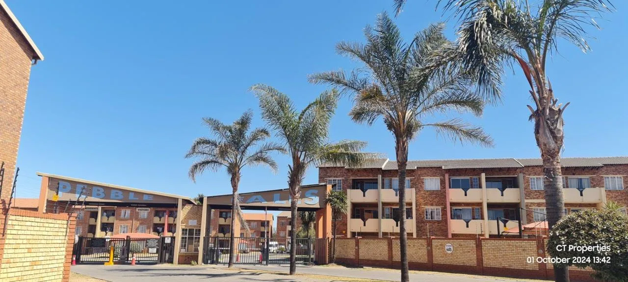2 Bedroom Apartment / flat to rent in Comet