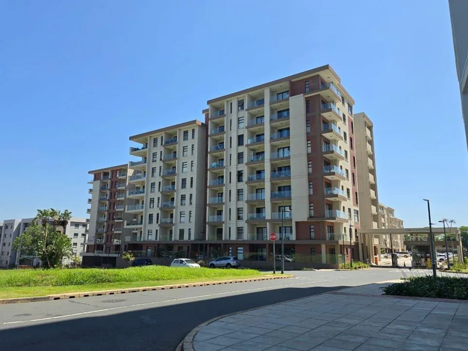 2 Bedroom Apartment / flat to rent in New Town Centre