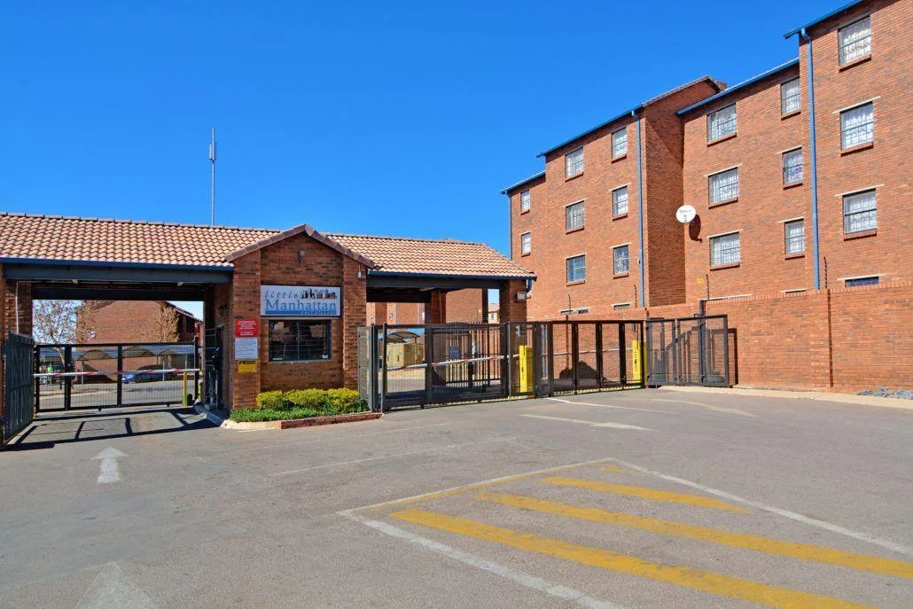 2 Bedroom Apartment / flat to rent in Pretoria West
