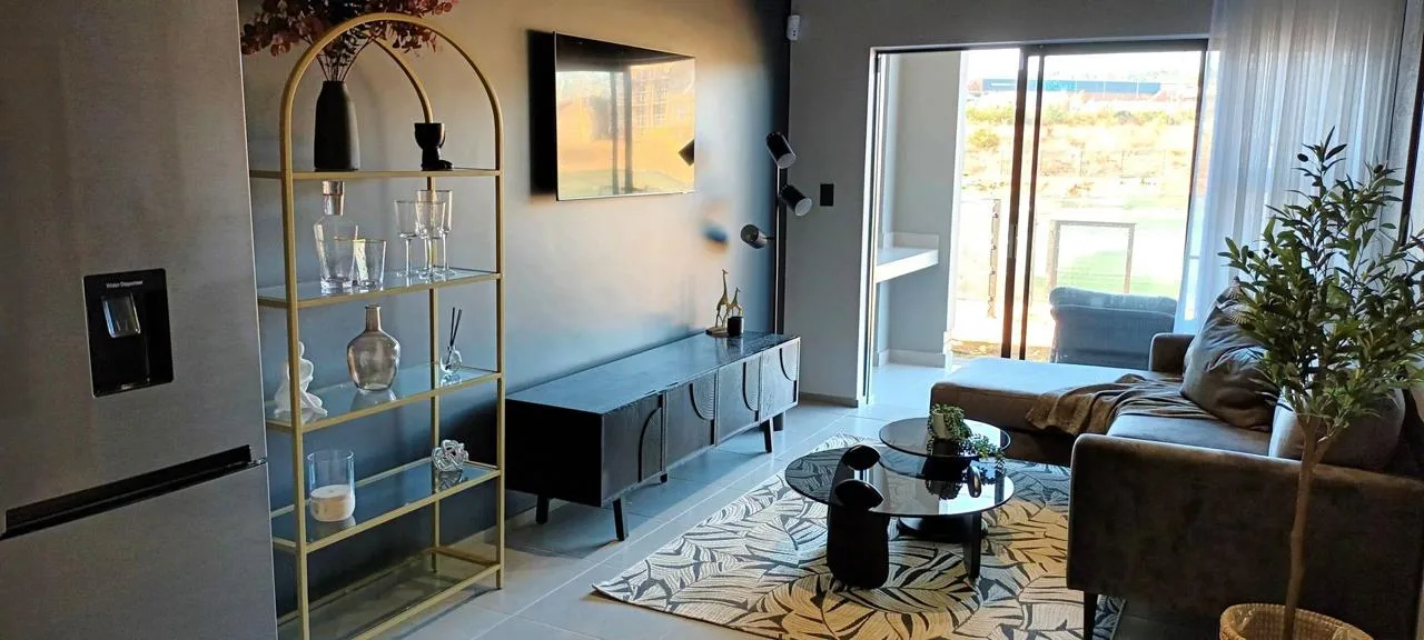 2 Bedroom Apartment / flat to rent in Waterkloof Ridge