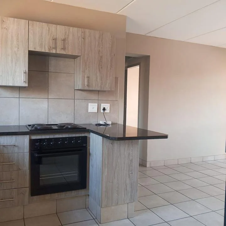 2 Bedroom Apartment / flat to rent in La Montagne