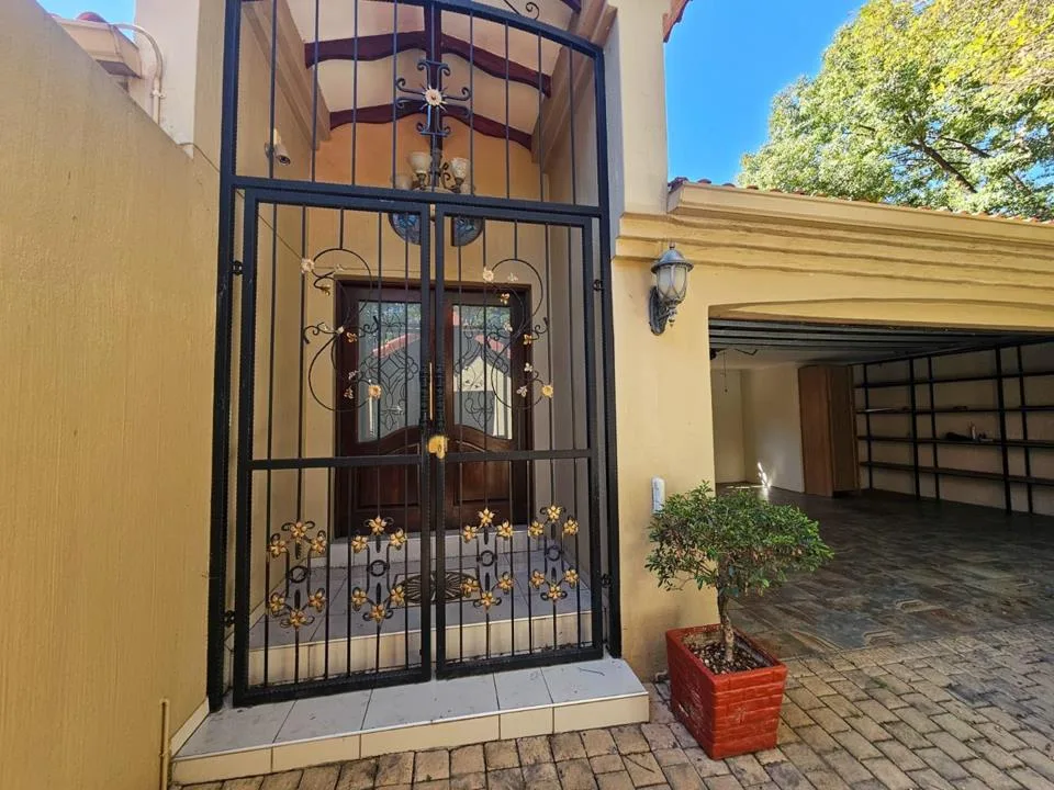 4 Bedroom House to rent in Waterkloof