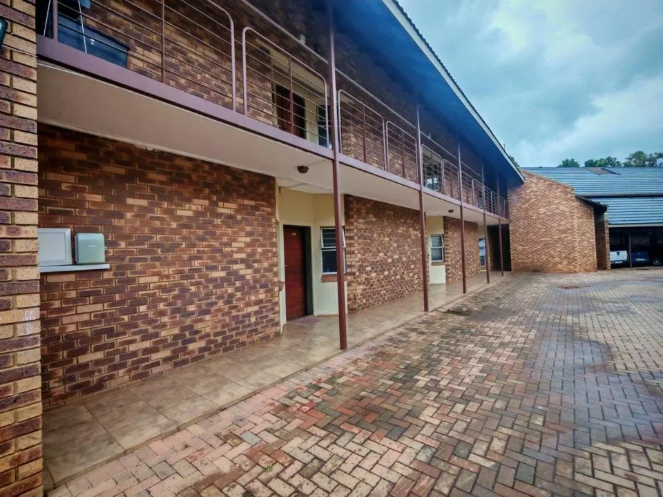 2 Bedroom Apartment / flat for sale in Dassie Rand