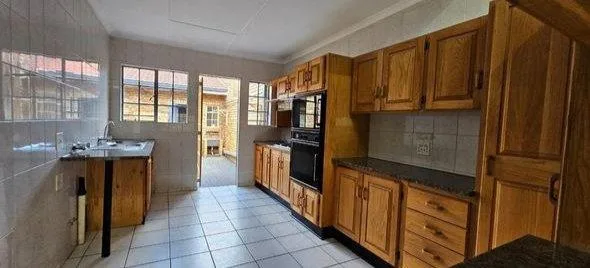 3 Bedroom Townhouse to rent in Three Rivers