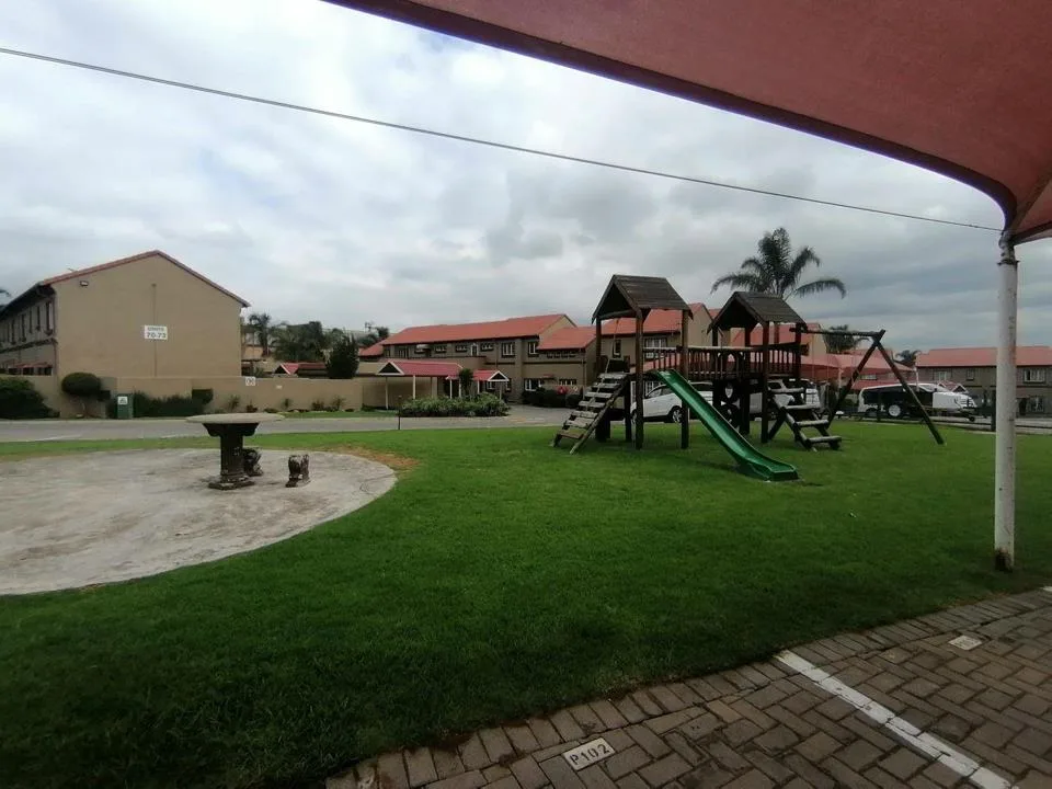 2 Bedroom Apartment / flat to rent in Eden Glen