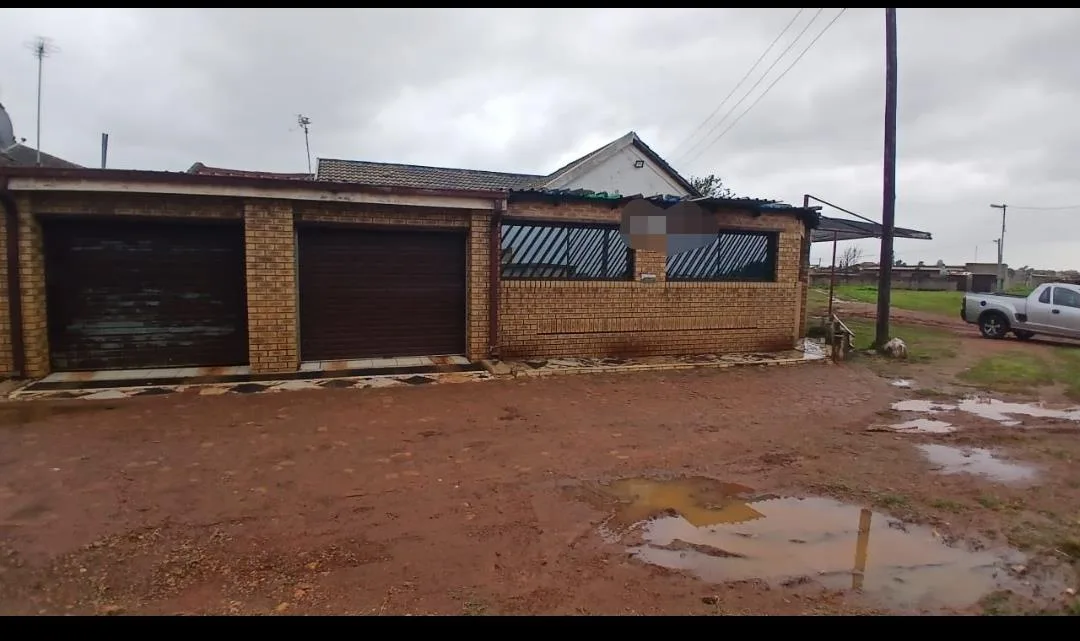 3 Bedroom House for sale in Orange Farm