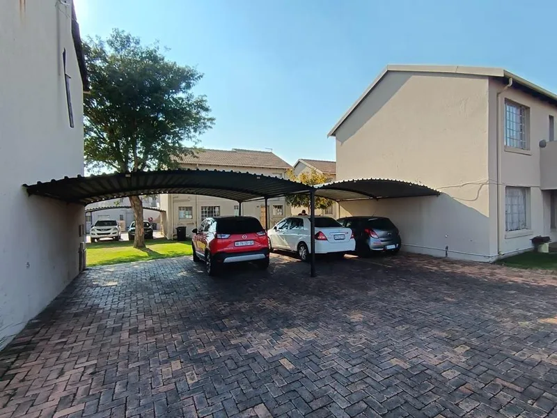 2 Bedroom Apartment / flat to rent in Elandspark