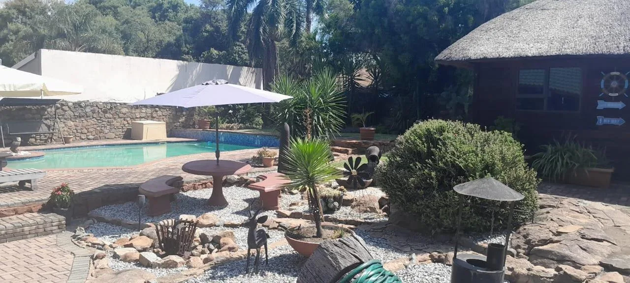 3 Bedroom House for sale in Elandsrand
