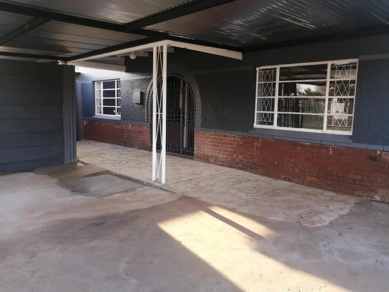 3 Bedroom House to rent in Geduld