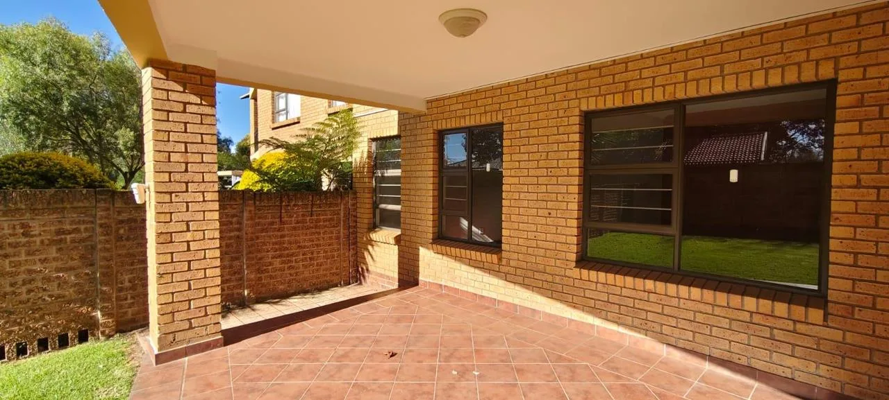 3 Bedroom Apartment / flat to rent in Farrarmere