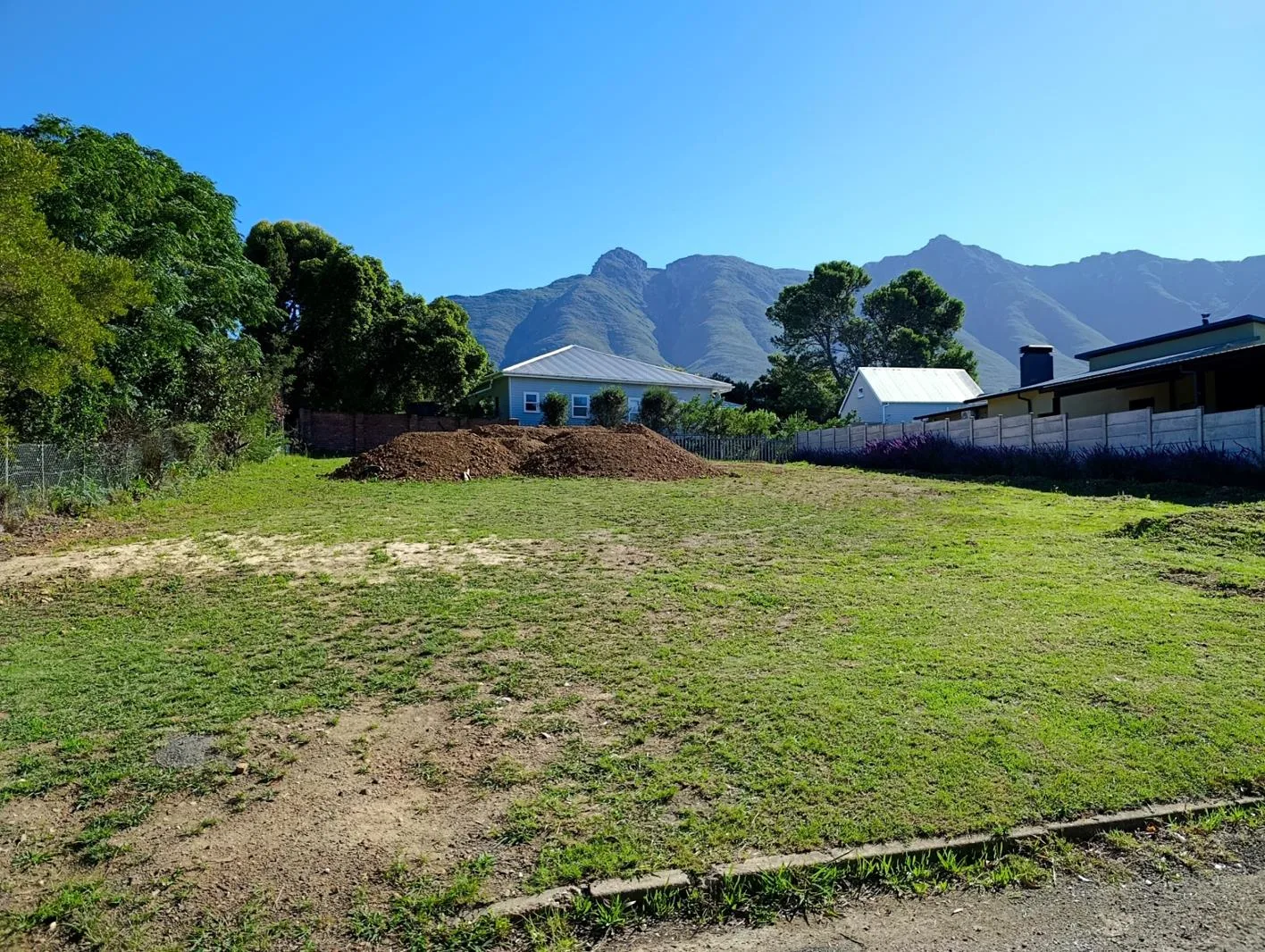 739 m² Land available in Swellendam