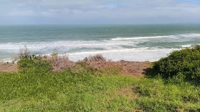 722 m² Land available in Dana Bay