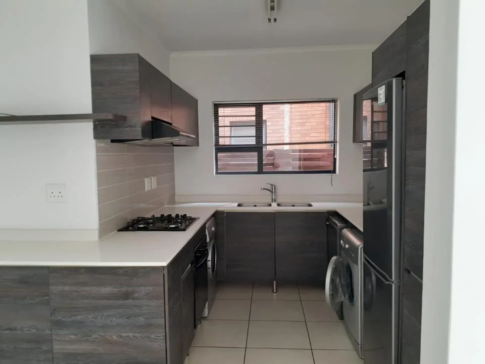3 Bedroom Apartment / flat to rent in Olivedale