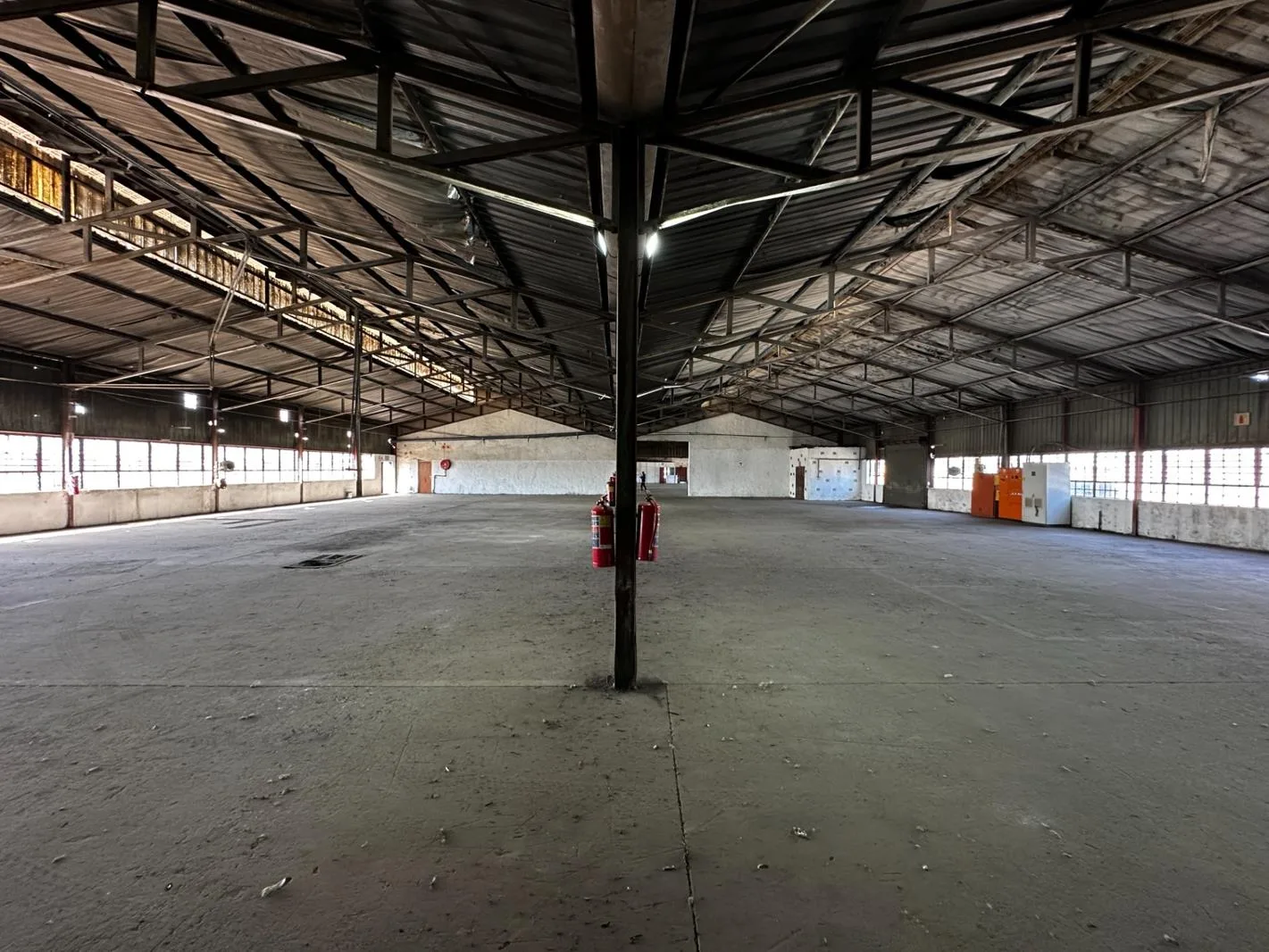 2 750 m² Industrial space in Alrode