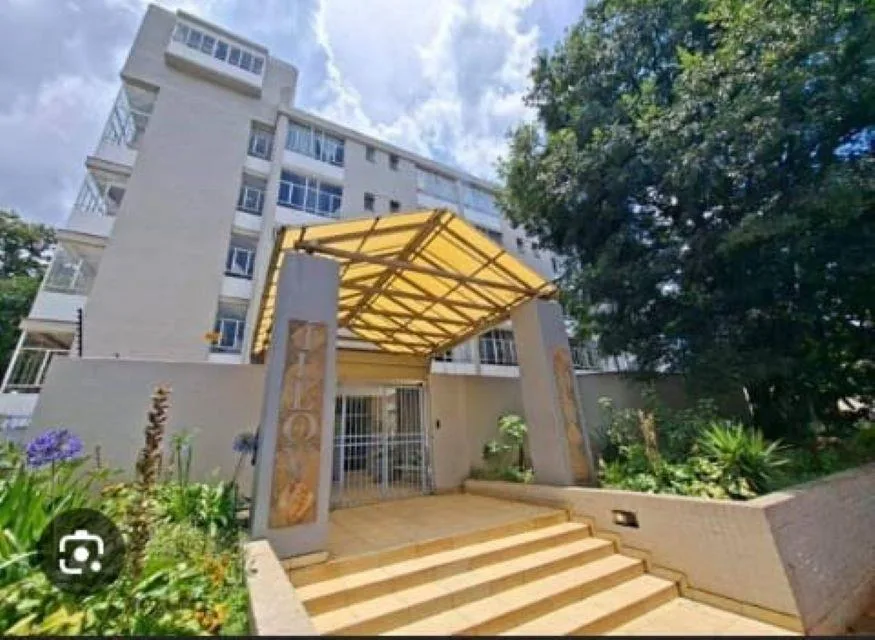 Apartment / flat to rent in Illovo
