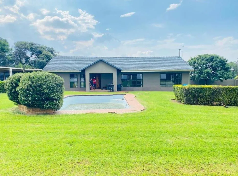 House to rent in President Park