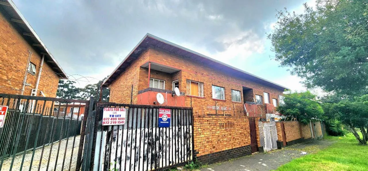 2 Bedroom Apartment / flat to rent in Rosettenville