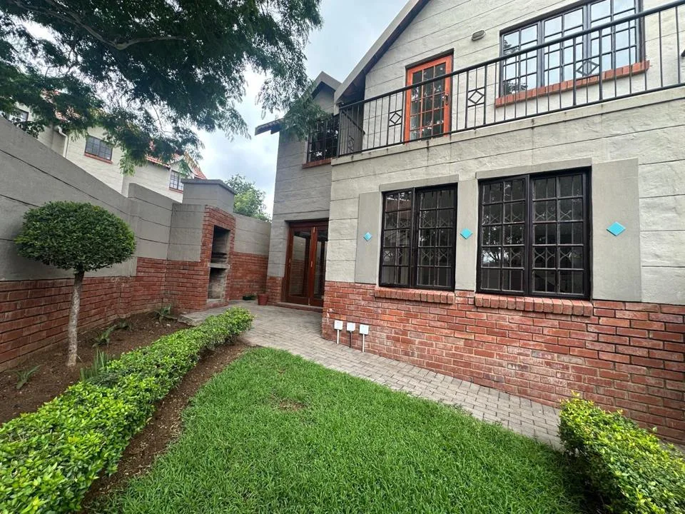 4 Bedroom Townhouse to rent in Equestria