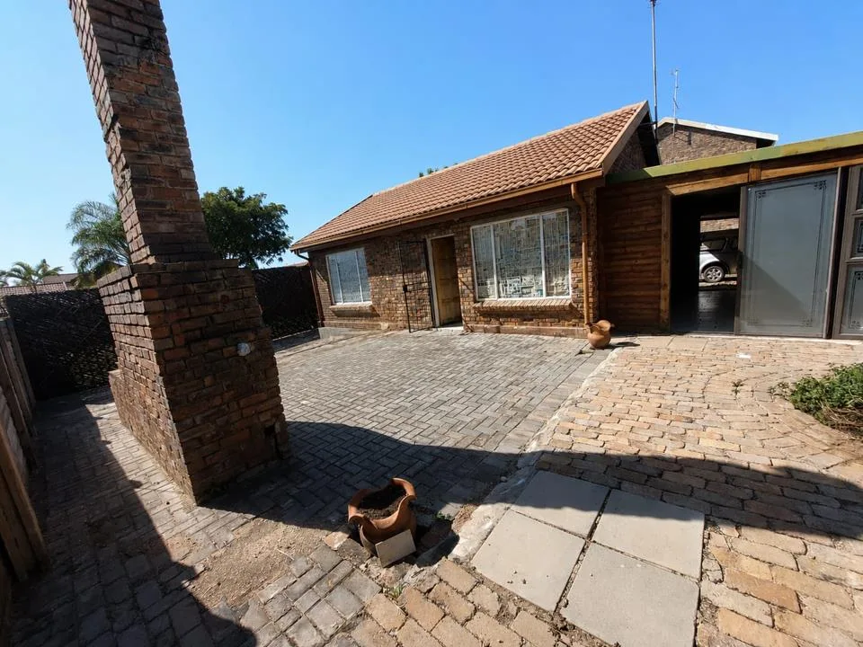 2 Bedroom House to rent in Annlin