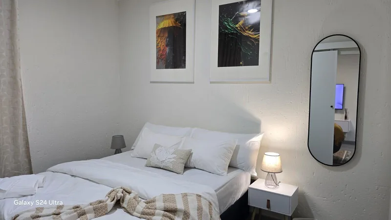 1 Bedroom Apartment in Bryanston