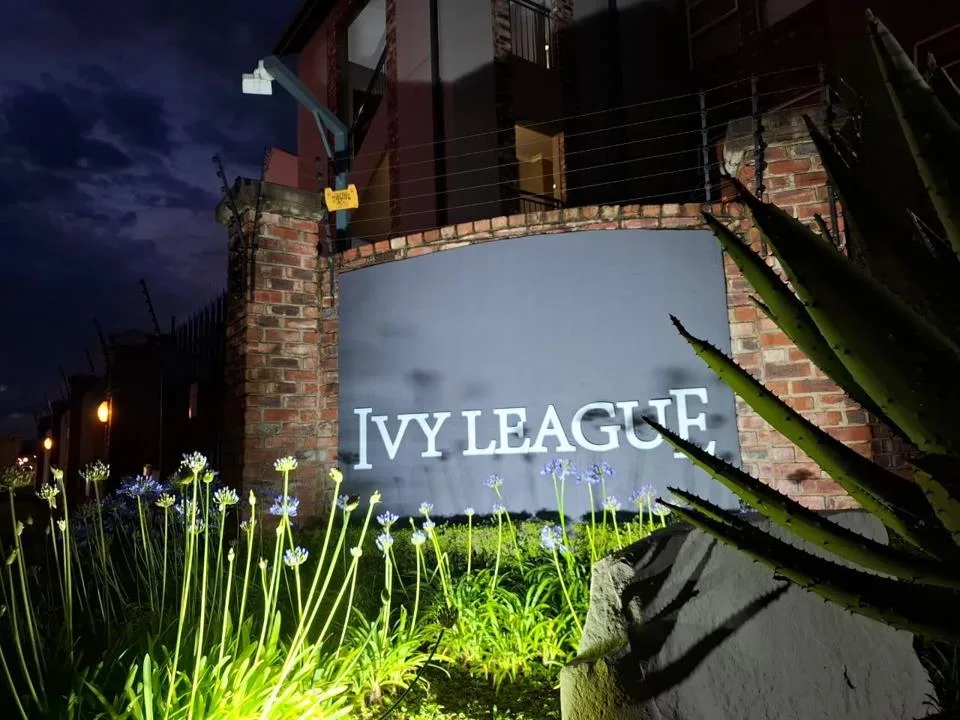 1 Bedroom Apartment / flat for sale in Van Der Hoff Park