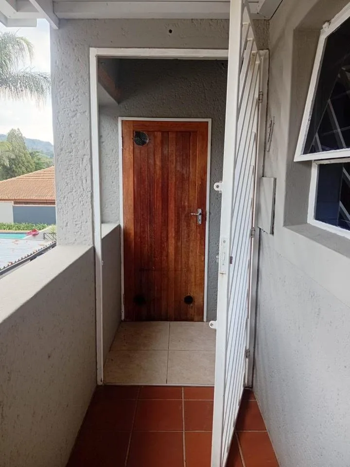 2 Bedroom Apartment / flat to rent in Constantia Kloof