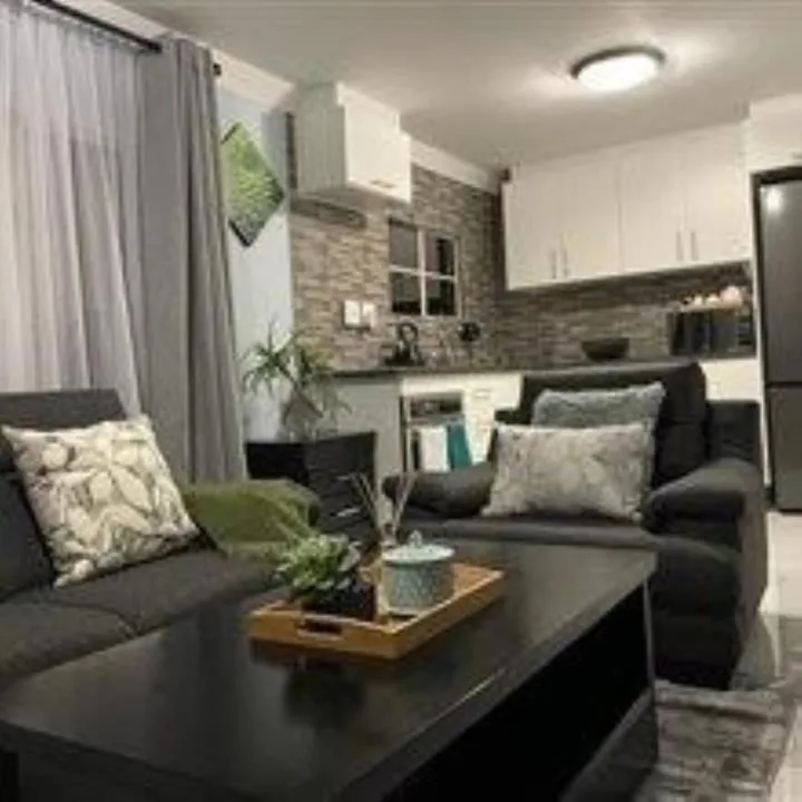 1 Bedroom House to rent in Sandown Estate