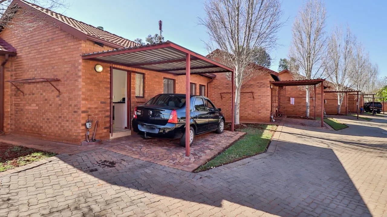 3 Bedroom Townhouse to rent in The Orchards