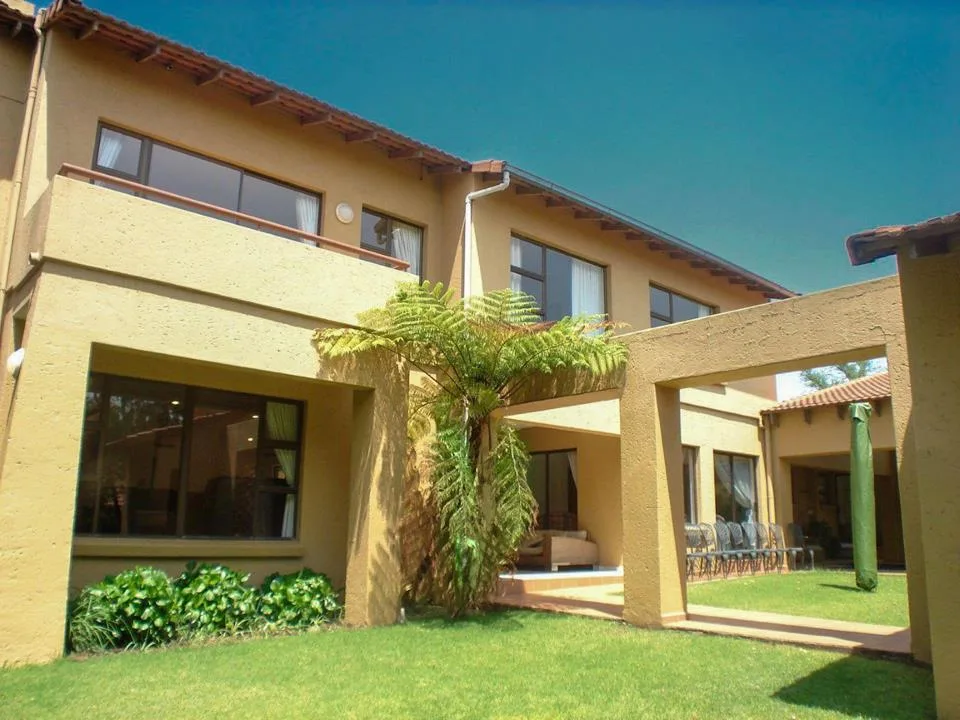 4 Bedroom House to rent in Dainfern Golf Estate