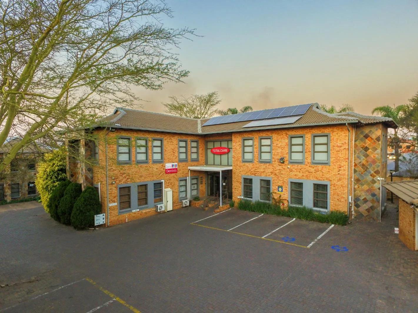 79 m² Commercial space in Allens Nek