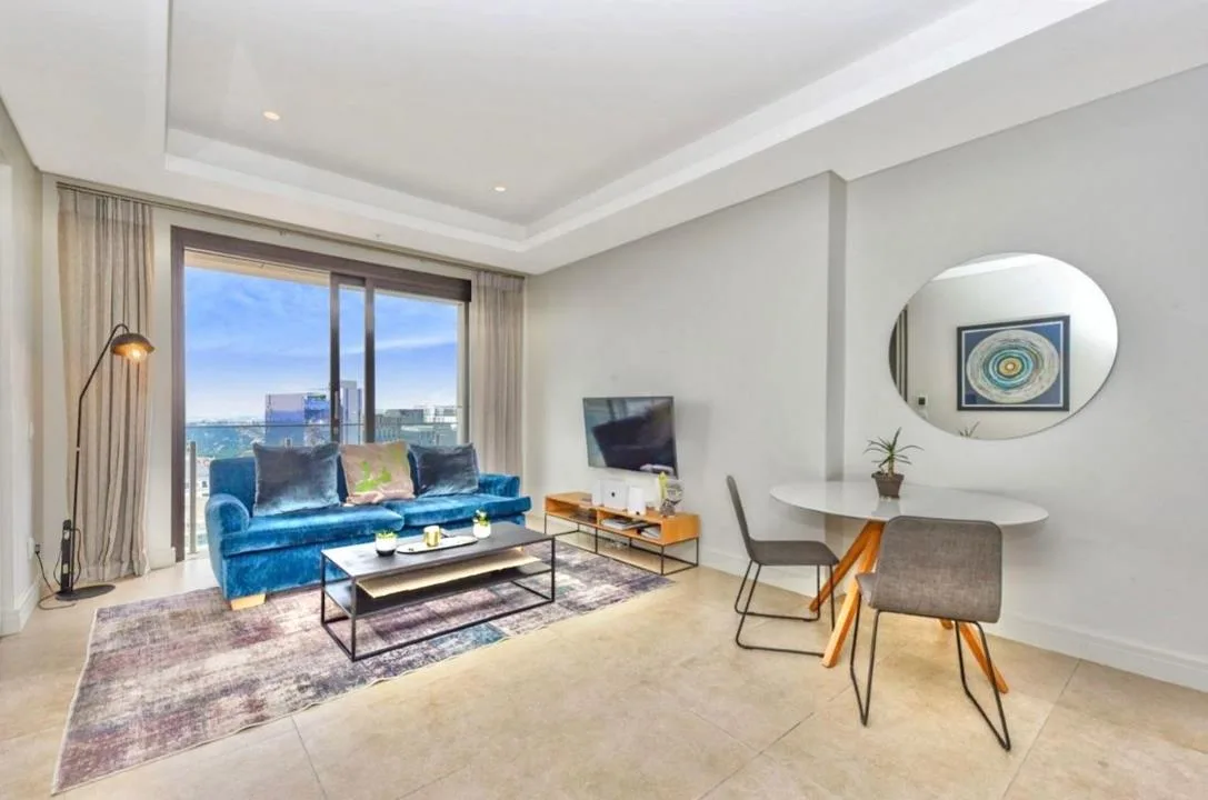 1 Bedroom Apartment / flat to rent in Sandton Central
