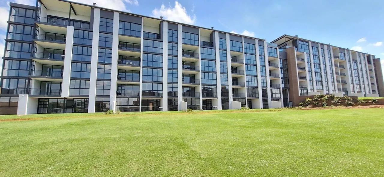 3 Bedroom Apartment / flat to rent in Midstream Ridge Estate