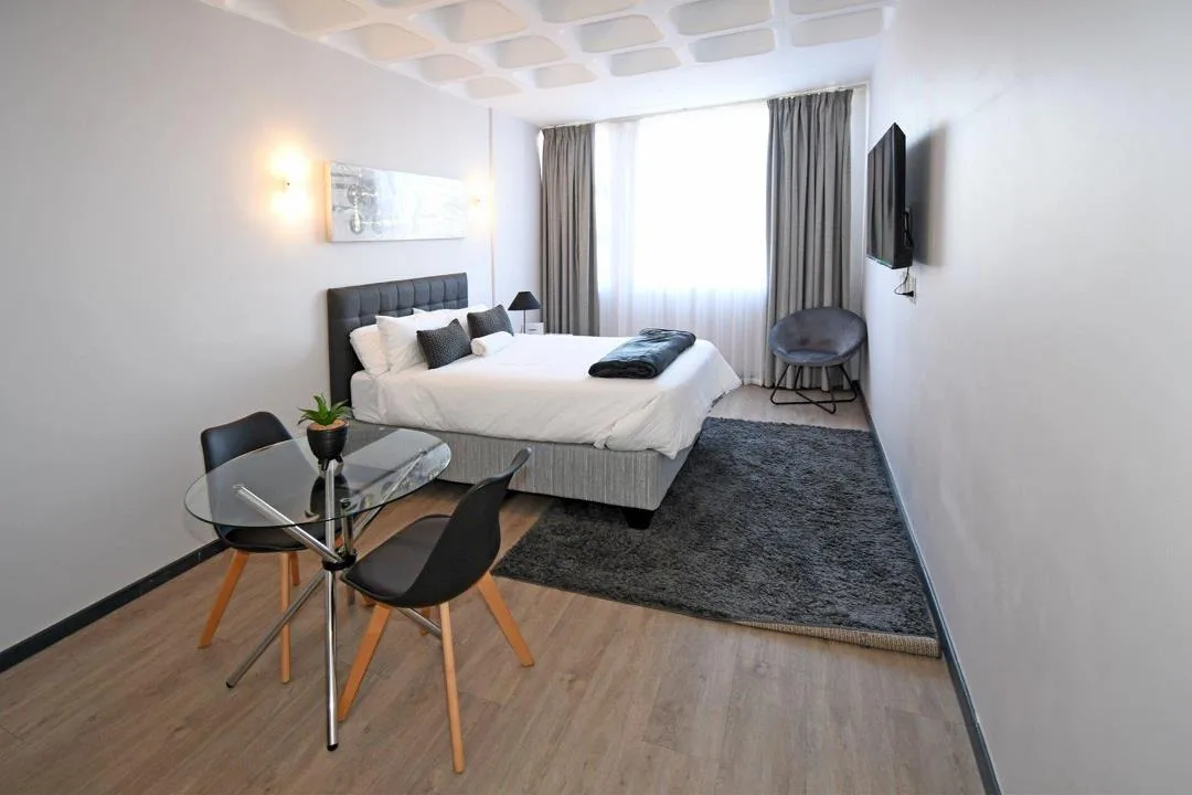 Apartment / flat to rent in Illovo