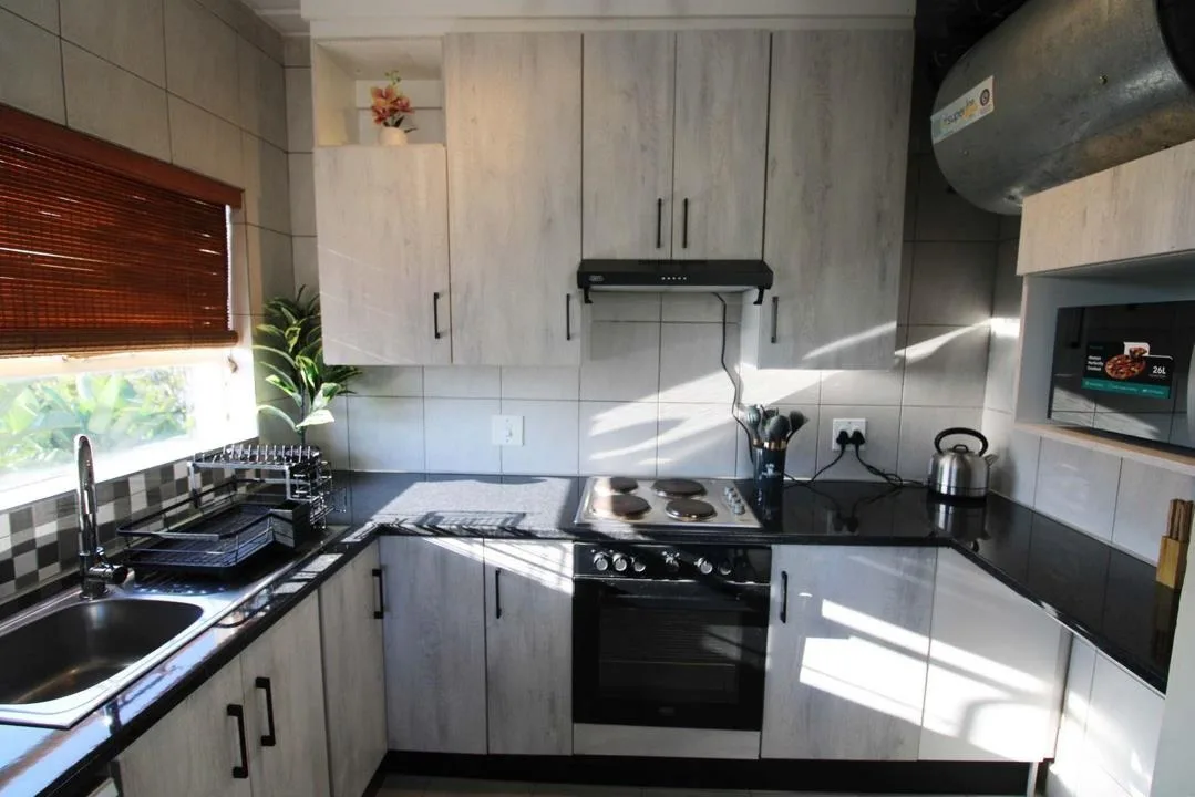 1 Bedroom Apartment / flat to rent in Rivonia