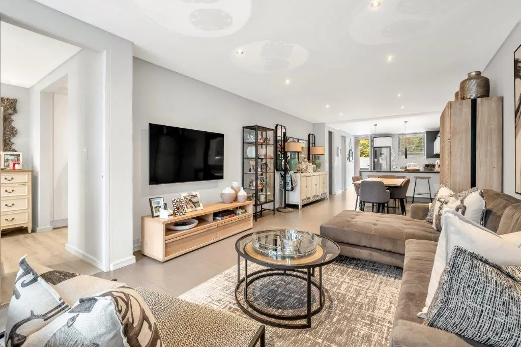 2 Bedroom Apartment / flat to rent in Illovo