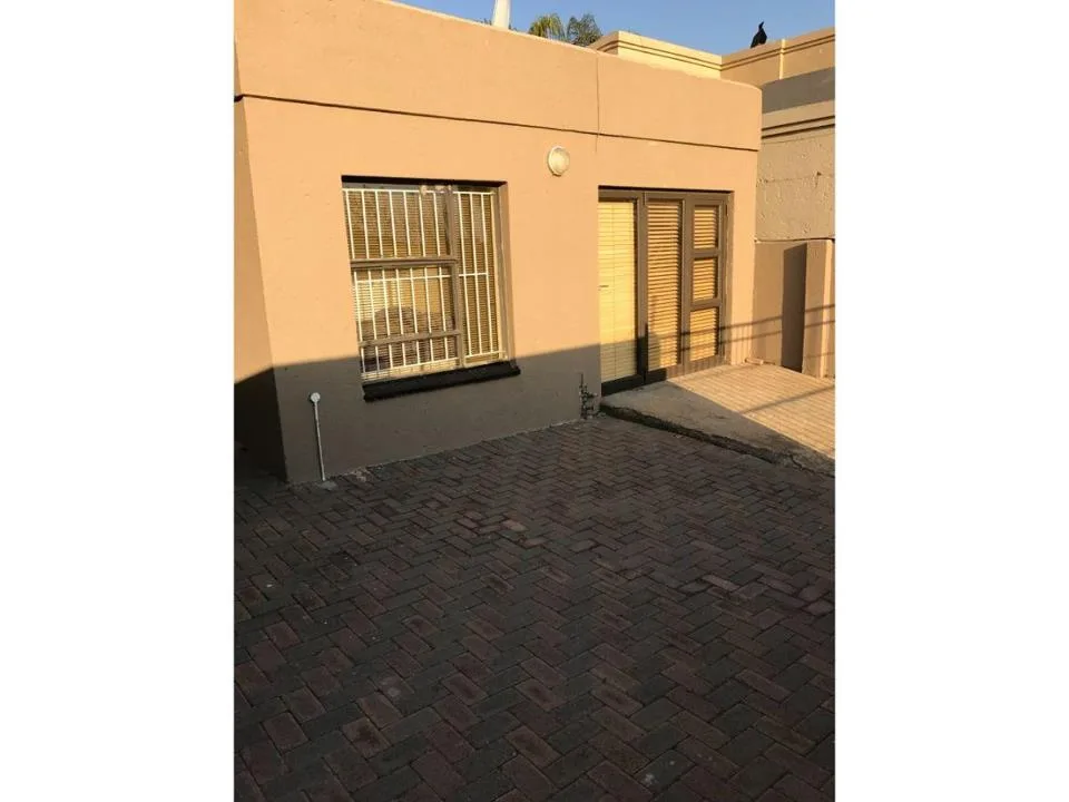 3 Bedroom Apartment / flat to rent in Diepkloof