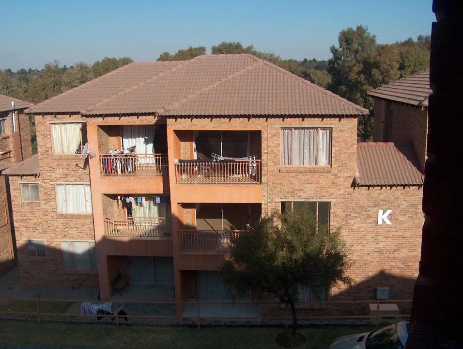 2 Bedroom Apartment / flat to rent in Birchleigh
