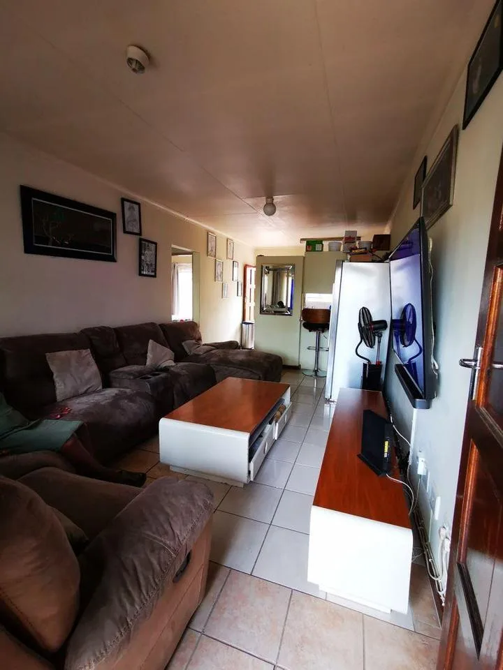 2 Bedroom Townhouse to rent in Doornpoort