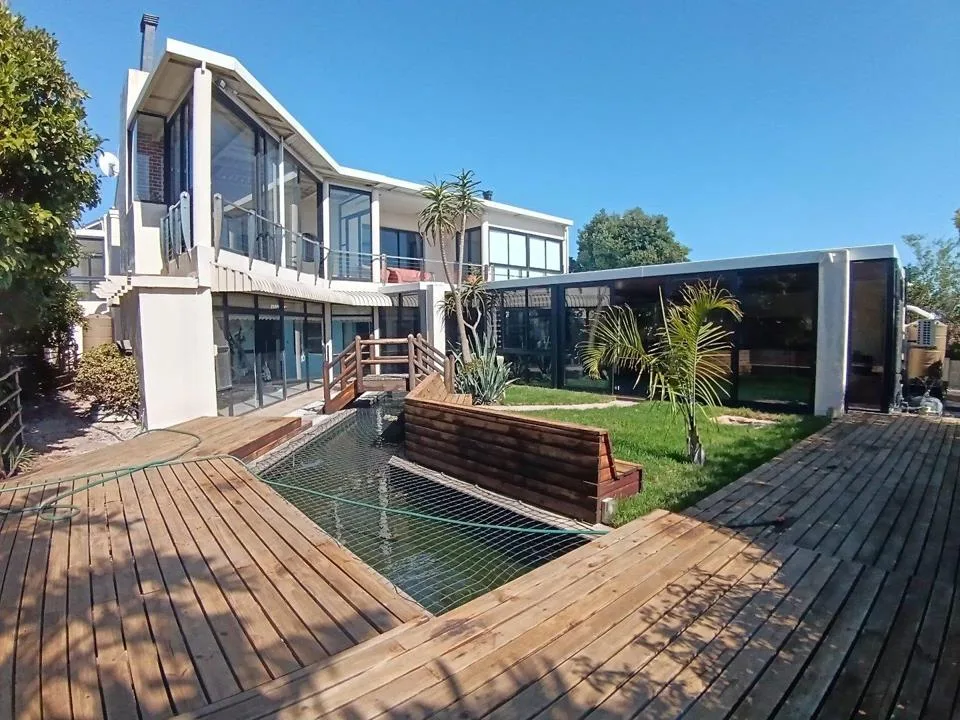 5 Bedroom House to rent in Plattekloof 3