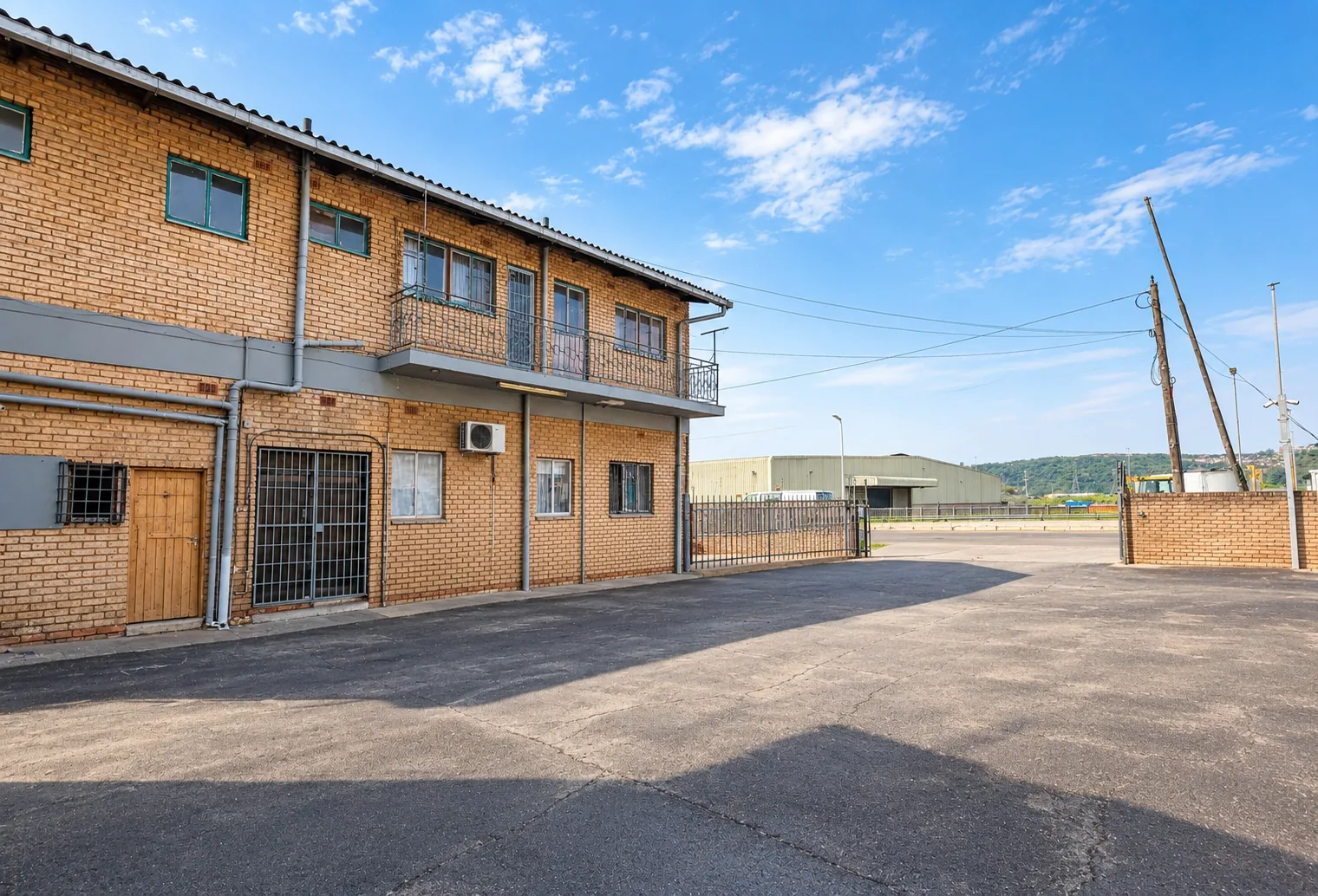 2 986 m² Commercial space in Springfield