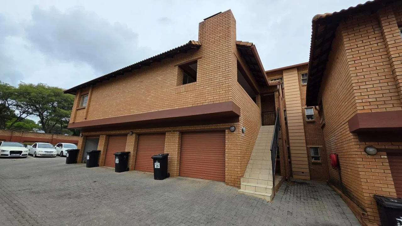 2 Bedroom Apartment / flat to rent in Silver Lakes