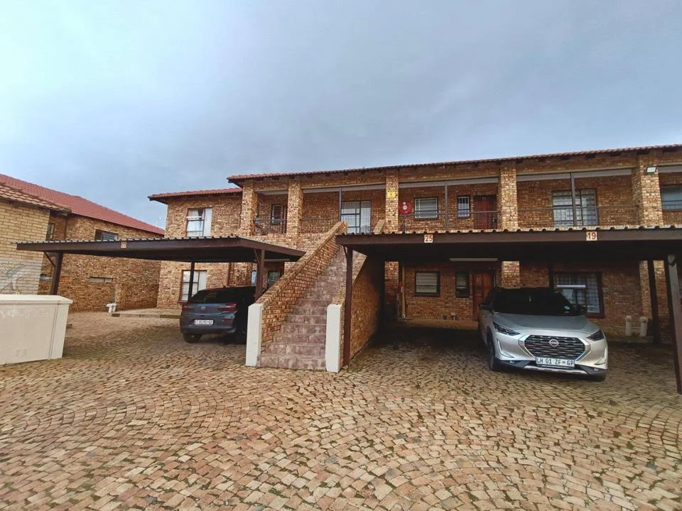 2 Bedroom Apartment / flat to rent in Greenhills