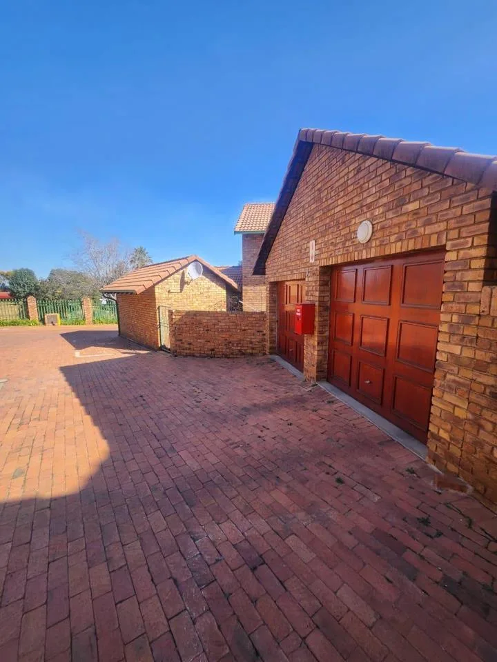 4 Bedroom House to rent in Bassonia