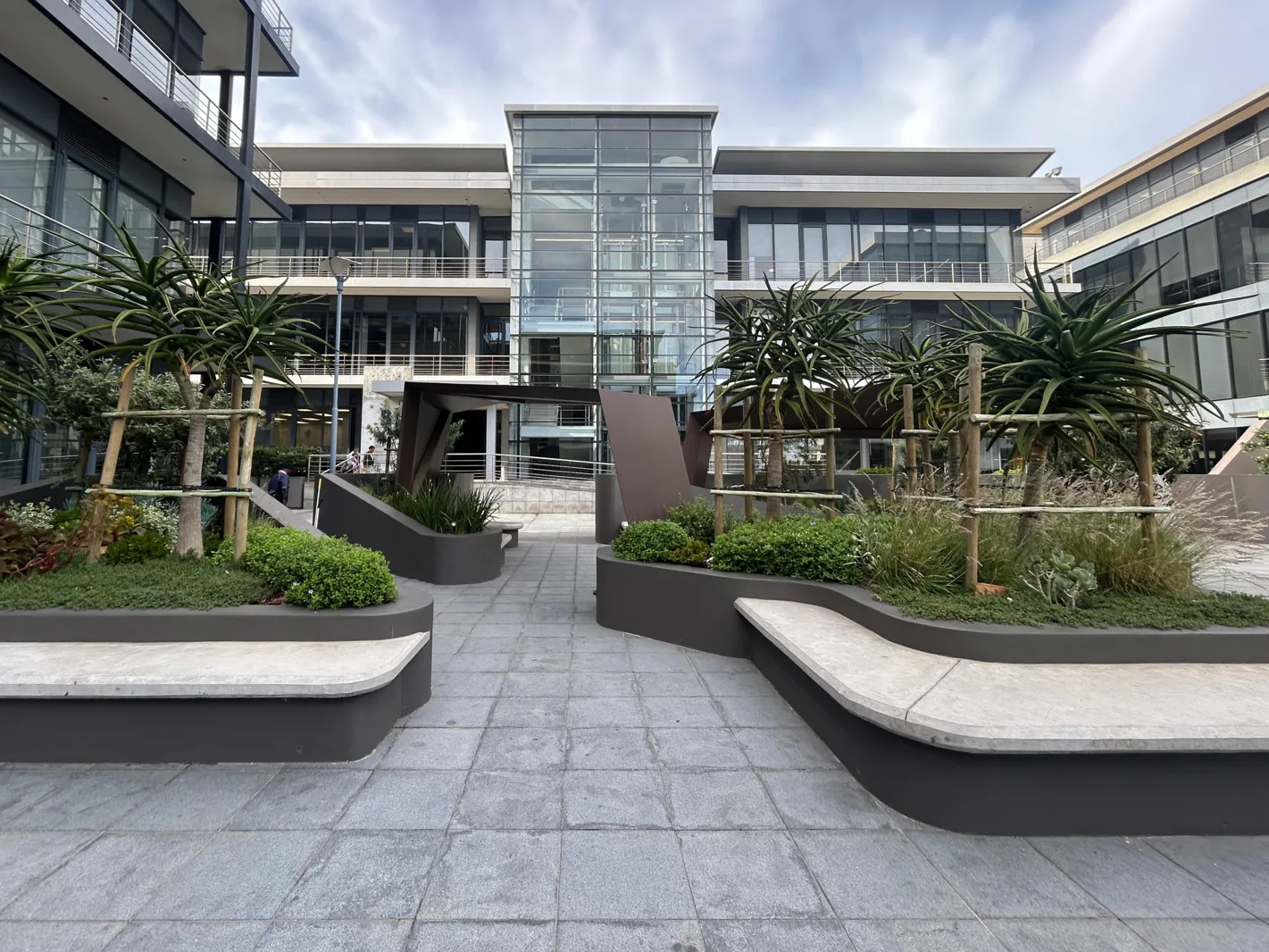 236 m² Commercial space in Woodstock