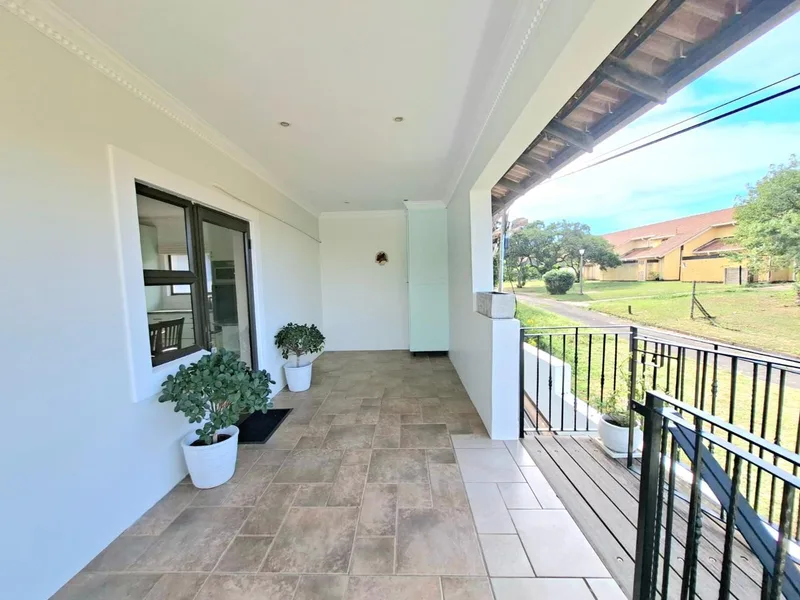 2 Bedroom Garden Cottage in Herrwood Park