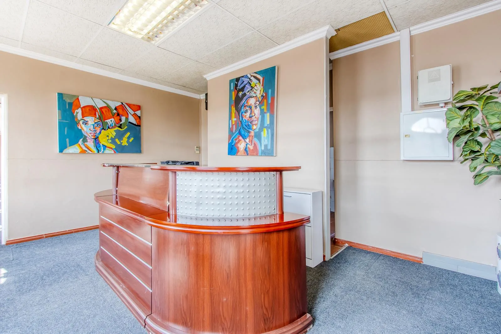157 m² Commercial space in Halfway House