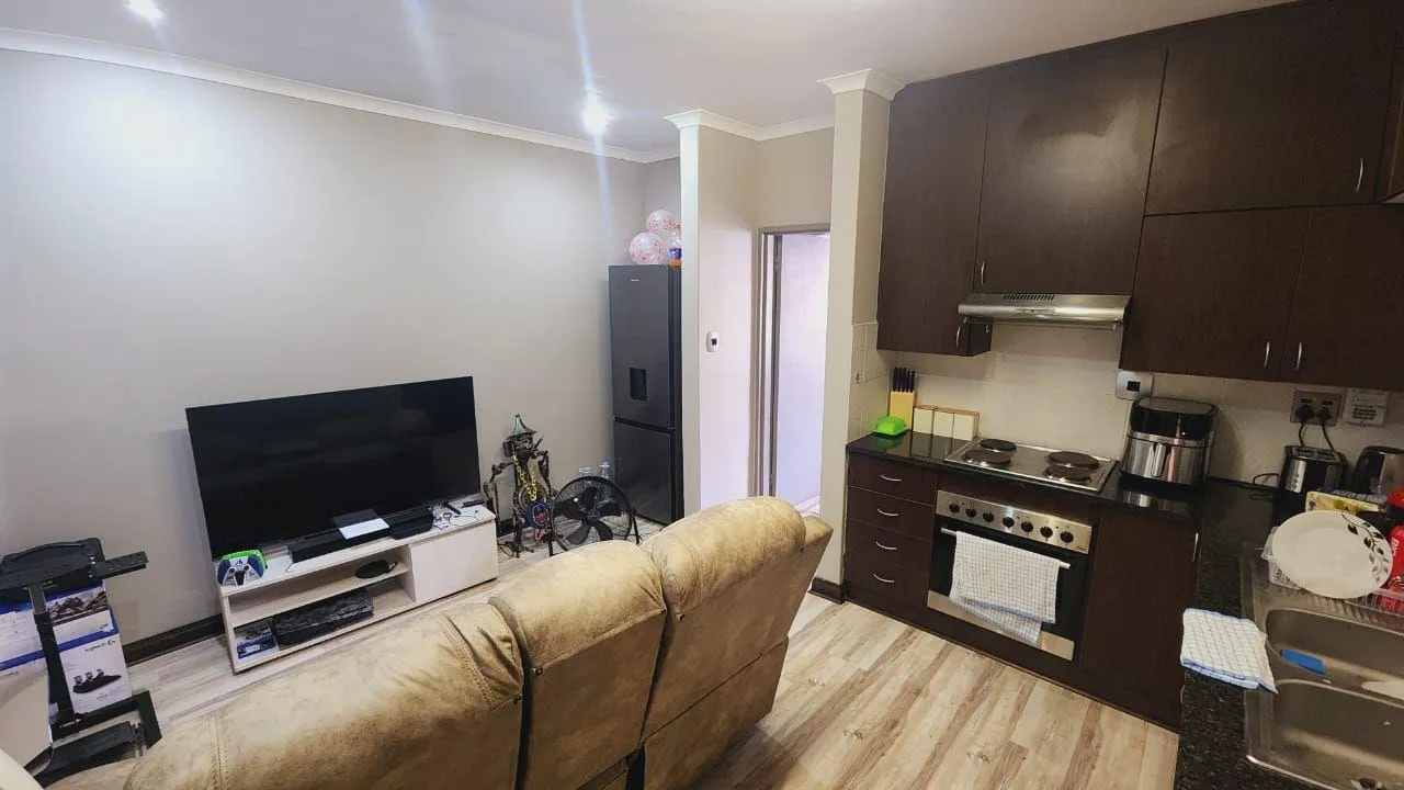 1 Bedroom Apartment / flat for sale in Potchefstroom North