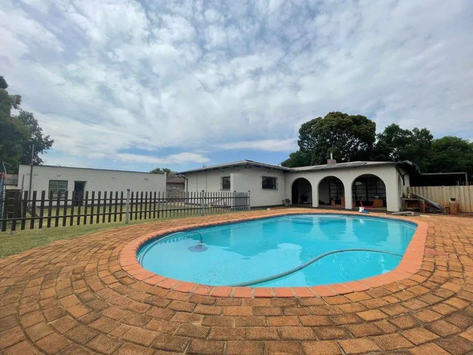 4 Bedroom House to rent in Northmead