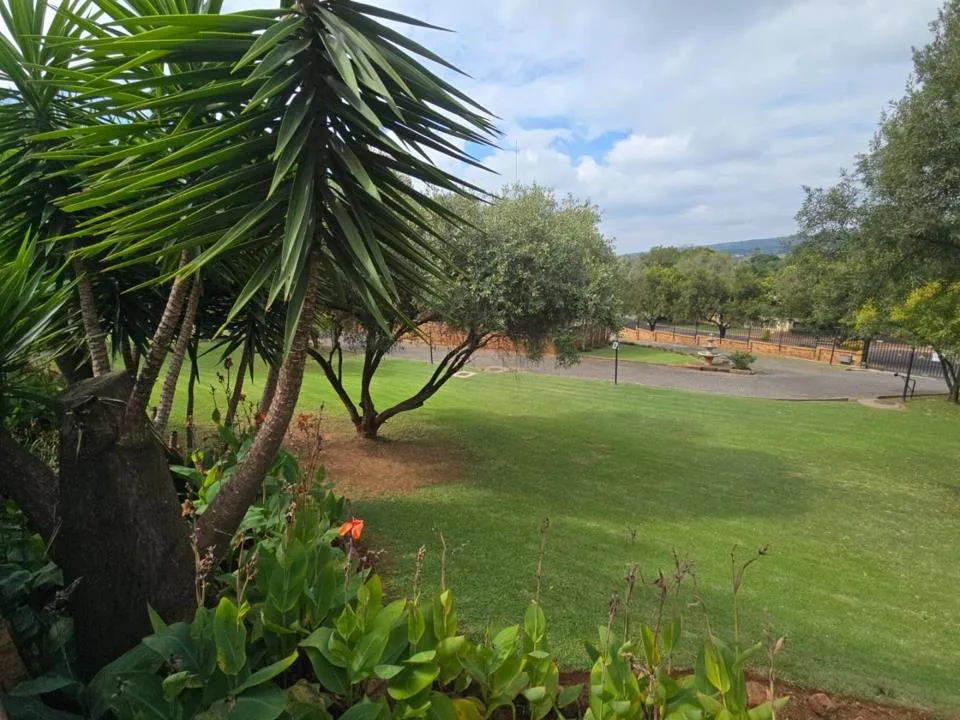 4 Bedroom Townhouse to rent in La Montagne